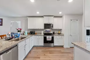 113 Stratton Ln, Jarrell, TX 76537 - Photo 8