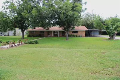 741 W Bell Street, Bartlett, TX 76511 - Photo 14