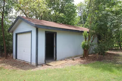 741 W Bell Street, Bartlett, TX 76511 - Photo 20