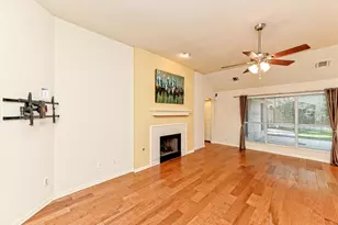 13004 Scofield Farms Dr, Austin, TX 78727 - Photo 8