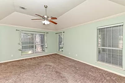 13004 Scofield Farms Drive, Austin, TX 78727 - Photo 16