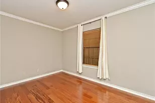 407 E 45th St, Austin, TX 78751 - Photo 12