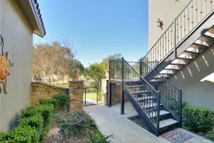 1603 Las Entradas Dr, Spicewood, TX 78669 - Photo 6