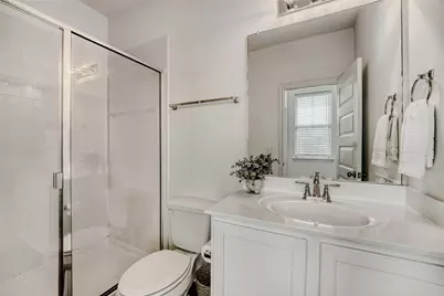 8007 Mellencamp Drive, Austin, TX 78744 - Photo 18