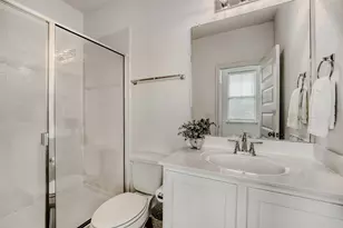 8007 Mellencamp Dr, Austin, TX 78744 - Photo 18