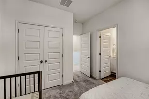 8007 Mellencamp Dr, Austin, TX 78744 - Photo 16