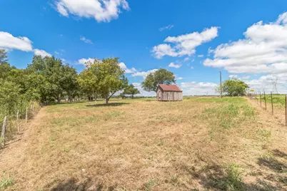 1900 County Road 330, Granger, TX 76530 - Photo 2