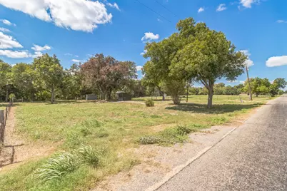 1900 County Road 330, Granger, TX 76530 - Photo 14