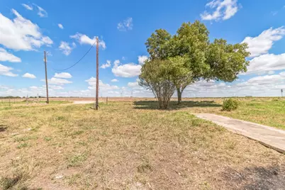 1900 County Road 330, Granger, TX 76530 - Photo 30