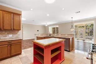 103 Harness Ln, Georgetown, TX 78633 - Photo 12