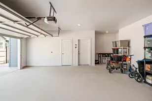 7413 Boyd Hvn Dr, Austin, TX 78744 - Photo 20