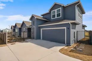 7413 Boyd Hvn Dr, Austin, TX 78744 - Photo 34