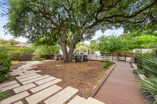 3100 Menchaca Rd, Austin, TX 78704 - Photo 24