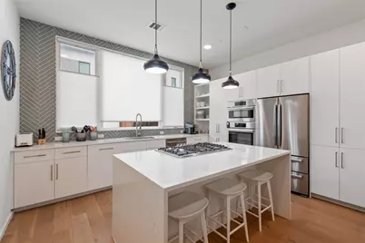 3100 Menchaca Road #27, Austin, TX 78704 - Photo 6