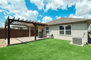 104 Dunlin Ln, Leander, TX 78641 - Photo 12