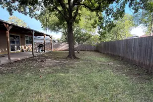 1907 Aberdeen Dr, Round Rock, TX 78664 - Photo 2