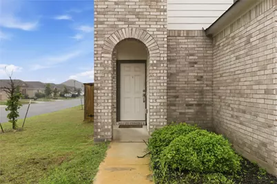 101 Rowdy Yates Way, Jarrell, TX 76537 - Photo 26