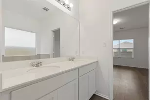101 Rowdy Yates Wy, Jarrell, TX 76537 - Photo 16