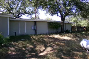 2006 Elm Creek Dr, Granite Shoals, TX 78654 - Photo 8