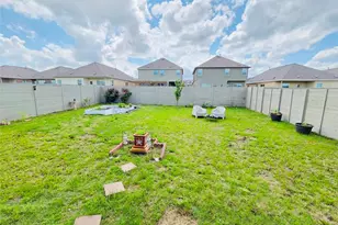 208 Wolf Springs Rd, Georgetown, TX 78628 - Photo 26