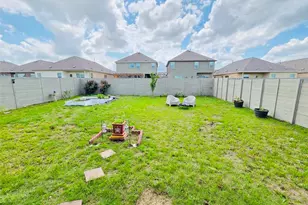 208 Wolf Springs Rd, Georgetown, TX 78628 - Photo 24
