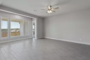 228 Scenic Hills Cir, Georgetown, TX 78628 - Photo 4