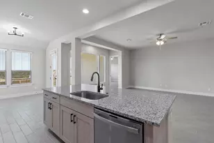 228 Scenic Hills Cir, Georgetown, TX 78628 - Photo 10