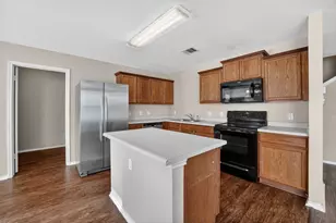 13205 Vizquel Loop, Del Valle, TX 78617 - Photo 20