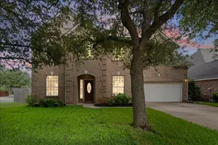 10801 Beachmont Ln, Austin, TX 78739 - Photo 2