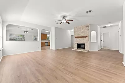 135 Lear Avenue, Buda, TX 78610 - Photo 6