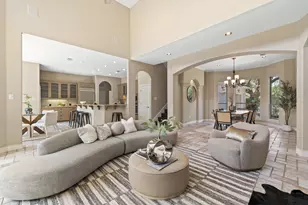 5 Tiburon Ct, The Hills, TX 78738 - Photo 4
