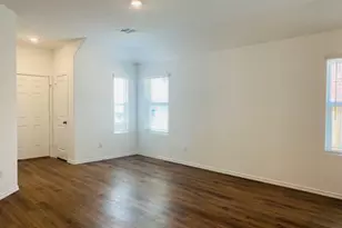 110 Maravillas Bnd, Bastrop, TX 78602 - Photo 4