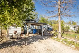 162 Mendoza Ln, Buda, TX 78610 - Photo 8