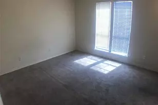 706 W 24th St, Austin, TX 78705 - Photo 8