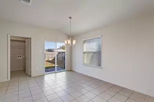 180 Eagle Dr, Luling, TX 78648 - Photo 8