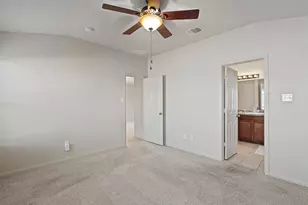 180 Eagle Dr, Luling, TX 78648 - Photo 10