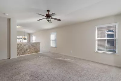 180 Eagle Drive, Luling, TX 78648 - Photo 6