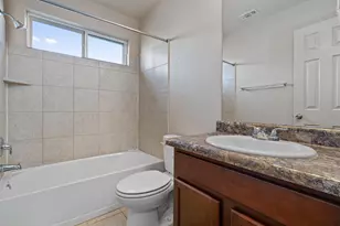 180 Eagle Dr, Luling, TX 78648 - Photo 18