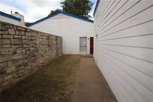 1002 King Albert St, Austin, TX 78745 - Photo 6