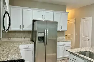 305 Rusk Bluff Ave, Leander, TX 78641 - Photo 10