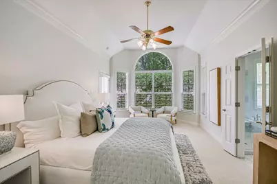 4028 Walnut Clay Drive, Austin, TX 78731 - Photo 16