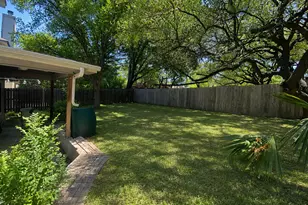 11915 Sky W Dr, Austin, TX 78758 - Photo 20