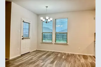 184 Beth Ann Loop, Taylor, TX 76574 - Photo 6