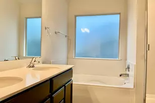 184 Beth Ann Loop, Taylor, TX 76574 - Photo 14