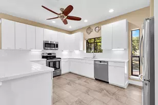 22012 Briarcliff Dr, Spicewood, TX 78669 - Photo 6