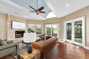 22012 Briarcliff Dr, Briarcliff, TX 78669 - Photo 4