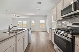 10713 Steinbeck Dr, Austin, TX 78747 - Photo 14