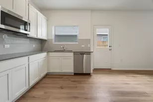 10713 Steinbeck Dr, Austin, TX 78747 - Photo 10