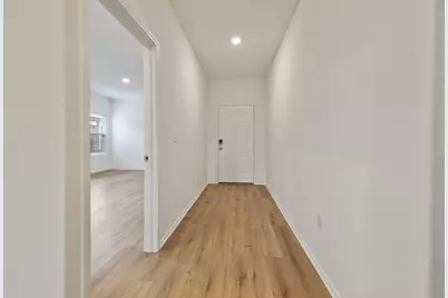 10713 Steinbeck Drive, Austin, TX 78747 - Photo 6
