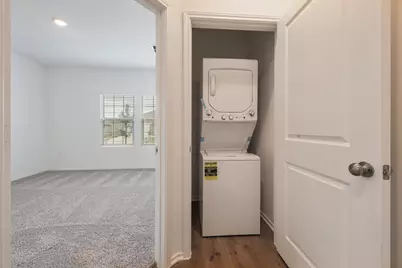 10713 Steinbeck Drive, Austin, TX 78747 - Photo 12